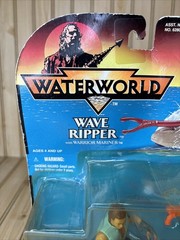 1995 Kenner WATERWORLD Wave Ripper with Warrior Mariner Deluxe Action Figure NEW