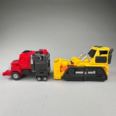 Hello Carbot Brayroad Bray Road Transformer Bulldozer Combiner Robot Figure Toy