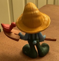 Vintage Smurf Farmer 2011 Peyo McDonalds TV Movie Character Toy 2.75” New