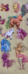 My Little Pony Lot of 30 Vintage & Modern Pegasus & Unicorns Various Sizes