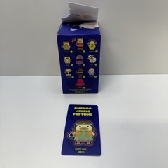 Duckoo Music Festival Pop Mart Figure Hippy Girl– Sealed Bag ID Card Box Open