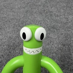 PhatMojo Rainbow Friends Green Variant 5.25″ Action Figure Tongue Feature