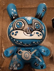 KIDROBOT Dunny 3 Bears Jon Burgerman TEA 8″ Urban Vinyl Figure Bee Cup Honey USA