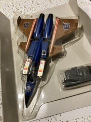 Transformers G1 DIRGE Complete w/ Insert and CUT BOX – WRONG SPECS (READ!)