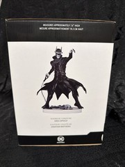 THE BATMAN WHO LAUGHS (DC Collectibles) — Greg Capullo Black White Figure 2ndED