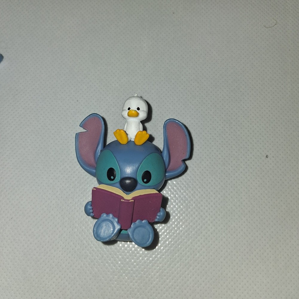 Disney Stitch Mini 2in Figure Reading With Duck