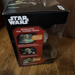 Star Wars Legendary Yoda. Fully interactive model, NEW in Box.