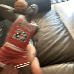 Upper Deck Pro Shots Michael Jordan 1988 Slam Dunk Champion 2009 Action Figure
