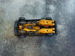 Hasbro Transformers AOE Bumblebee Evasion Mode Deluxe Class