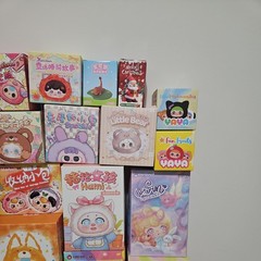 Lot Bundle Of 20 Blind Boxes Set Figurines Vinyl Plush. No Duplicates Authentic