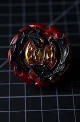 Emperor Forneus 4 Glaive Hunter’ B-00 Beyblade Burst Cho Z Takara Tomy #1 Ju