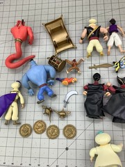 Vintage Lot of 1990s Disney ALADDIN Action Figures *COLLECTABLE * Very Good +++