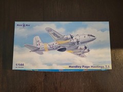 Handley Page Hastings T.5 1/144 MIKROMIR Model Kit MIB NEW Unbuilt