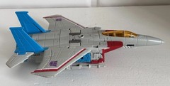 Transformers Studio Series 86-12 Leader Class Coronation Starscream COMPLETE