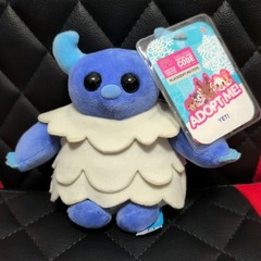 ADOPT ME! Christmas YETI 4.5″ Plush With Item Code New 2024