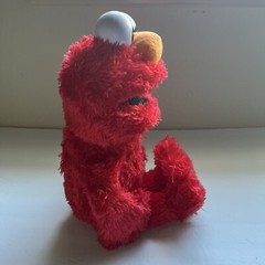 Sesame Street 2018 LOVE TO HUG ELMO Talking Animated 14″ Plush Works 18M-4Y