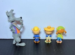 Disney Jr Goldie & Bear Just Play Lot Of 4 Figures Cake Topper Bad Wolf 3 Pigs