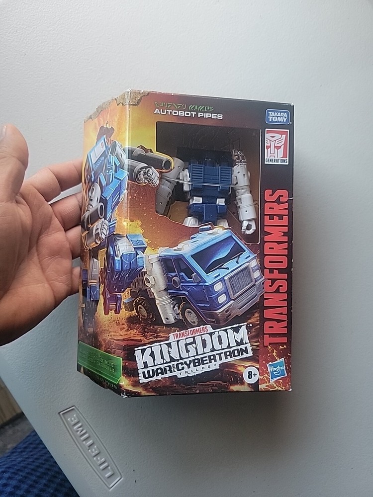 Transformers Kingdom War For Cybertron Autobot Pipes New