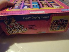 Vintage Hasbro Toys 1994 MEG Puppy In My Pocket Tuxedo 90s Display Playset Box