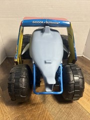 Monster Jam Megalodon Remote Control Truck 1:15 RC Car Drives on Water Toy Shark