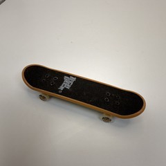 Tech Deck BLACK LABEL Barcode fingerboard Black And Yellow Y2K World Industries