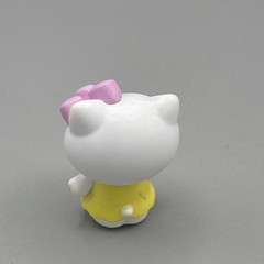 Hello Kitty Mini Figure – Series 2 Yellow Costume Pink Bow – 1.5 Inch – Sanrio