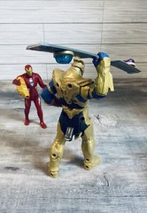 Avengers Marvel Infinity War Iron Man vs. Thanos Battle Set Tested