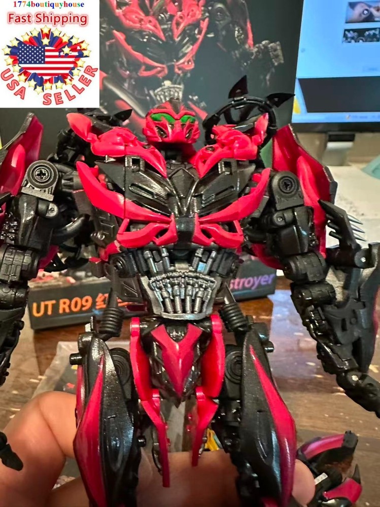 New BOX Unique Toys UT R-09 Red Destroyer AUTOBOT TRANSFORMER MOVIE ALLOY 9″ USA
