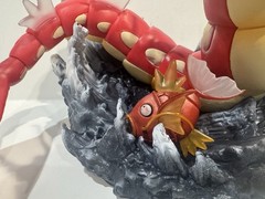 Pokemon 6in Shiny Red Gyarados & Shiny Magikrap Toy Figure Pocket Monsters