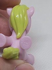 My Little Pony China 1.25″ Figure C-029A Green/Purple Hasbro 2014