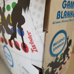 Hasbro Twister Game Blanket 60″x90″ Classic Party Activity Game with Spinner NEW