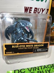 NEW Yu-Gi-Oh Blue Eyes White Dragon Collectible Figure Action Figure Yu GI OH