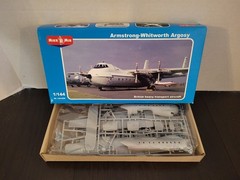 Armstrong Whitworth Argosy 1/144 MIKROMIR Model Kit MIB NEW Unbuilt