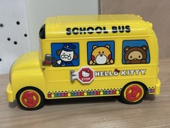 Hello Kitty Lot Of Figures, Accessories, And Vehicles School Bus Food Truck