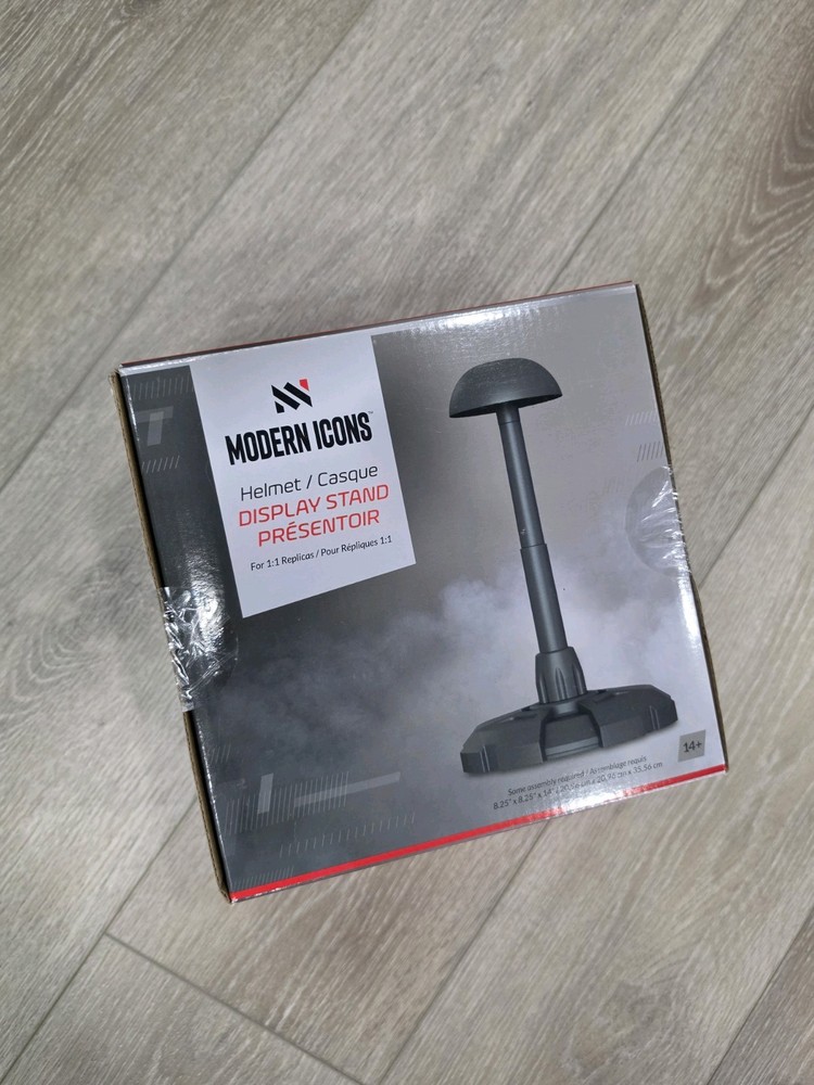 MODERN ICONS HELMET DISPLAY STAND NEW IN BOX
