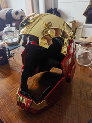 Iron Man Gold MK5 Helmet Electronic Voice Activated Open&Close Mask Autoking