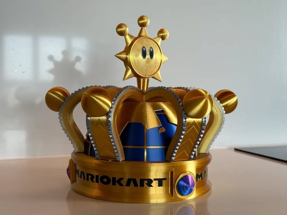 Mario Kart World Crown – Full size replica