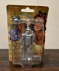 2005 The Yellow Brick Road Wizard of Oz Figure Set of 4 New Dorthy Scarecrow