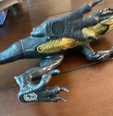 Jurassic World Camp Cretaceous SCORPIOS REX Dino Escape Slash ‘N Battle Dinosaur