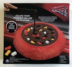 Disney Pixar Cars 3 Escape From Thunder Hollow Pick Em’ Up Board Game McQueen Ma