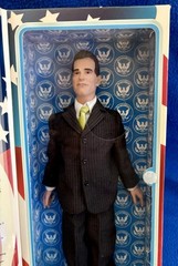 2005 Arnold Schwarzenegger Talking Action Figure Governor New in Box