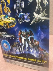 Transformers Prime First Edition Deluxe Class Autobot Bumblebee New