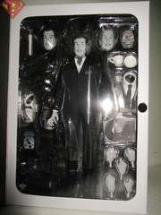 ULTIMATE VINCENT PRICE (BLACK & WHITE) 7″ inch Action Figure Neca MINT 2025