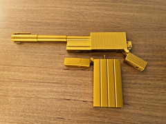 James Bond 007- The Golden Gun V2 Gold Prop 1:1 Model-Gift for him