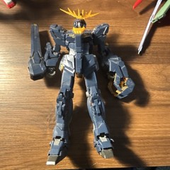 Black/Yellow/Gray Mecha Robot Action Figure w/ Sword Weapon Accessory