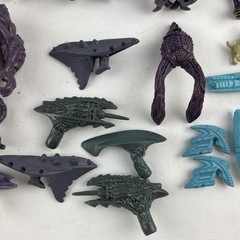 Final Faction Kharn Hive Class Alien Action Figure Lot Brute Dog Synthoid Drone