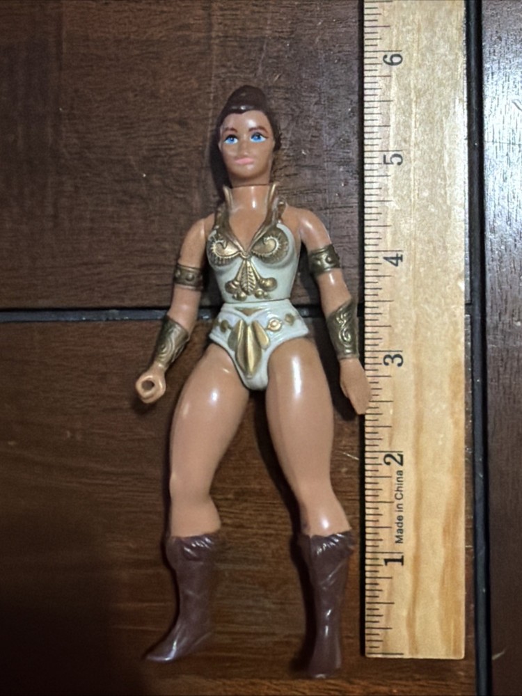 Vintage Masters of the Universe MOTU HeMan 1983 TEELA Figure
