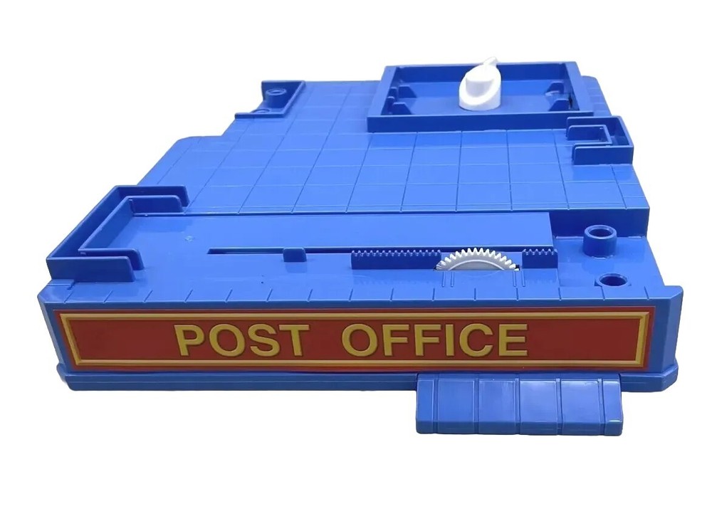 Thomas The Train Engine “Big Big Loader” Post Office Base Replacement Part Only