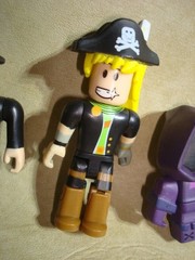 Roblox Lot of 5 Mixed Figures -#20