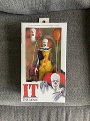 PENNYWISE IT Movie 1990 and 2017 8″ inch Scale Clothed action figures lot sealed